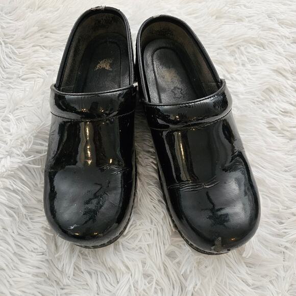 Dansko Black Clogs Shiny Leather Size 37 - Picture 2 of 6